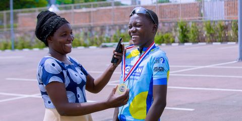 How parental support shaped Amina’s cycling success 